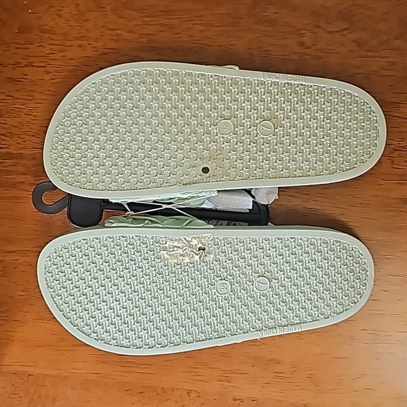 Roxoni Sage Green Braided Slides Women's Flats Sandals Shoes NWT Size 7 - Picture 3 of 4